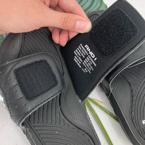 AND1 Black White Hook And Loop Lightweight Slip On Youth Slide Sandal Shoes - Picture 8 of 8
